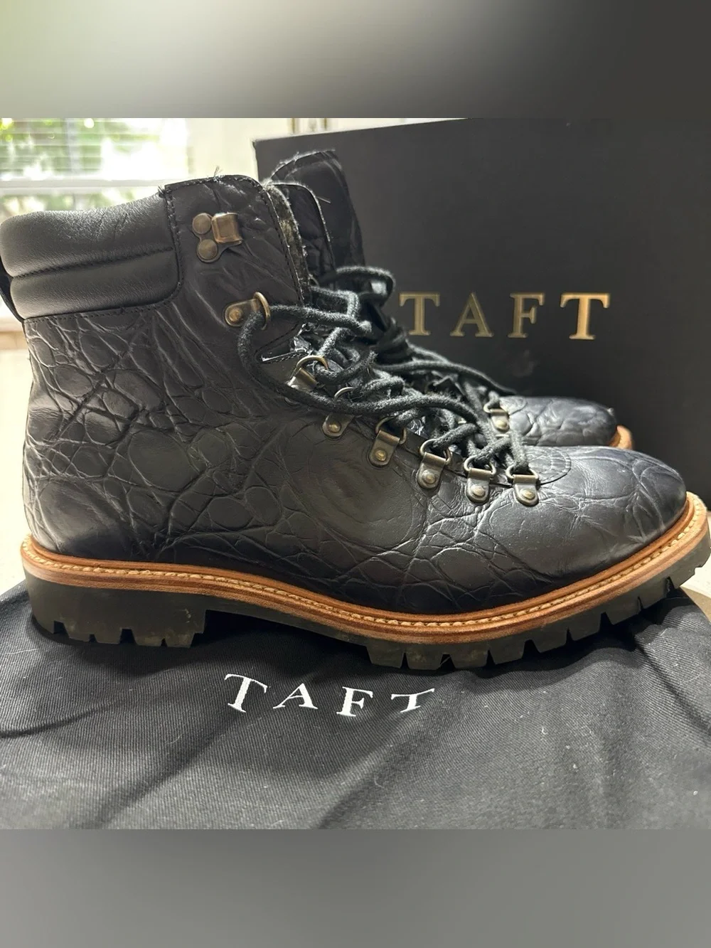 Taft Black Embossed LeatherViking Boots